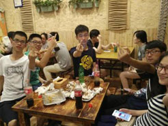 绿园烧烤加盟,学烧烤技术,开烧烤店多少钱疯狂烤翅加盟